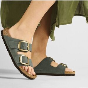 Birkenstock Arizona Big Buckle
Nubuk Leather